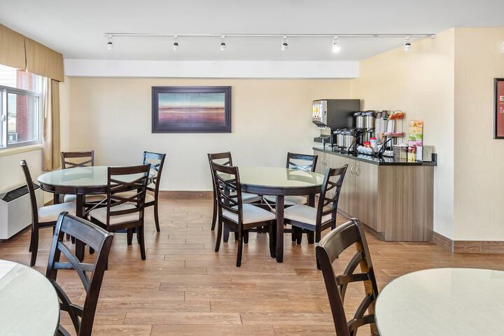 Econo Lodge Taber