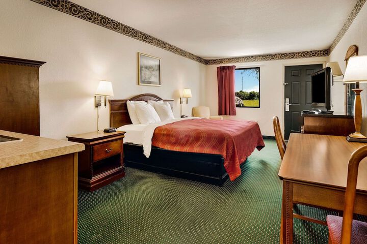 Room 16 of 31