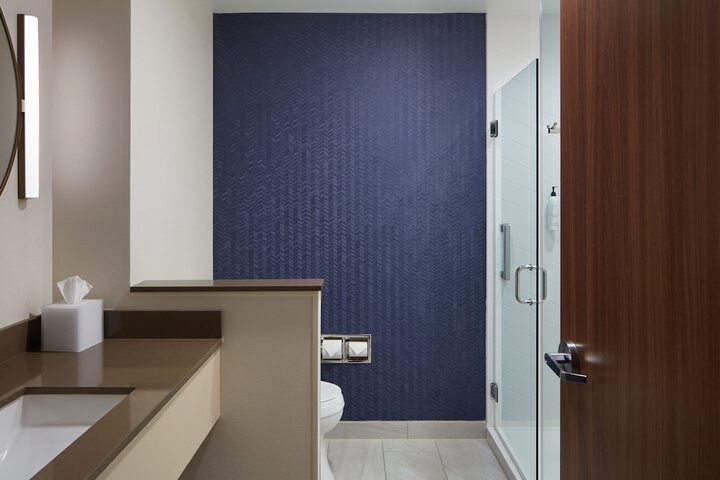 Room 13 of 24