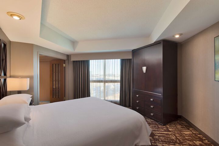Room 27 of 63