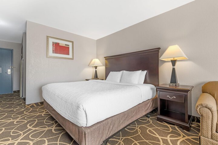 Best Western Plus Eau Claire Conference Center