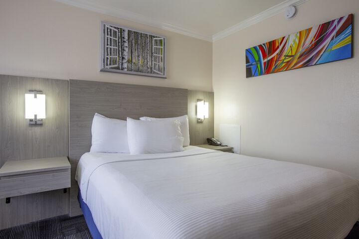 Room 50 of 75