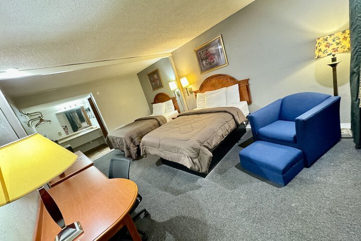 Room 35 of 44