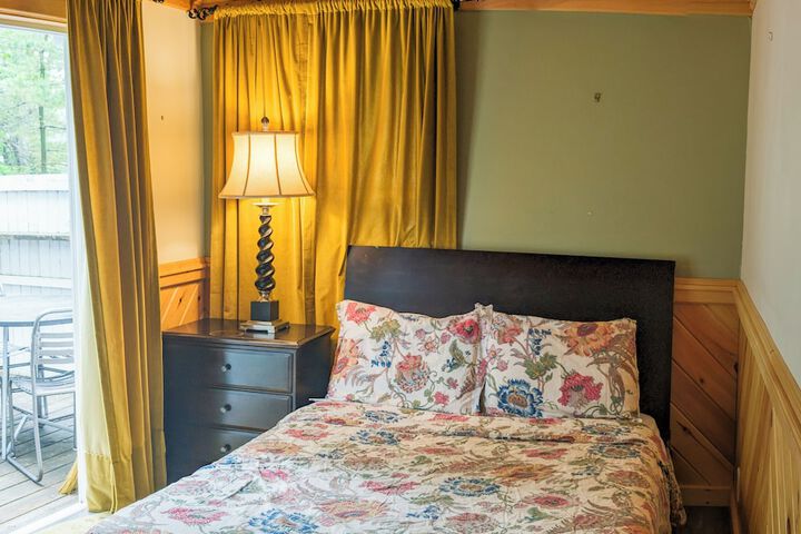 Room 131 of 183