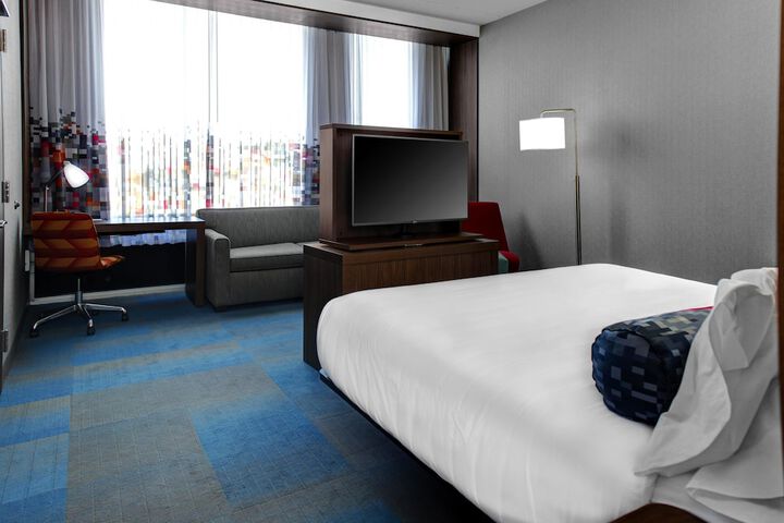 Room 7 of 40