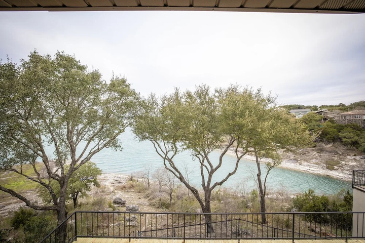Serenity Point at Canyon Lake 4 Bedroom Home
