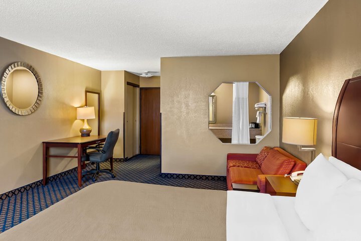 Quality Inn & Suites Seville