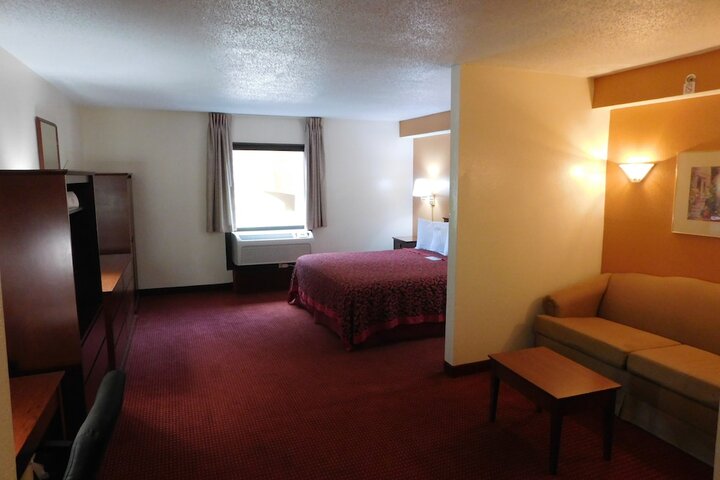 Room 19 of 43