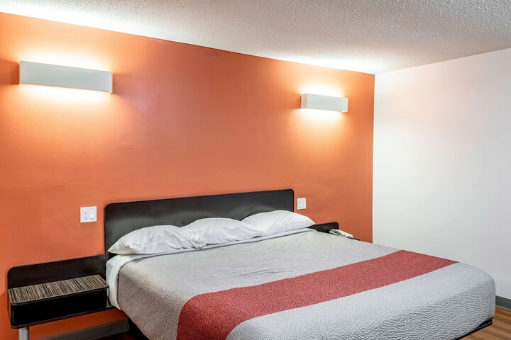 Room 26 of 52