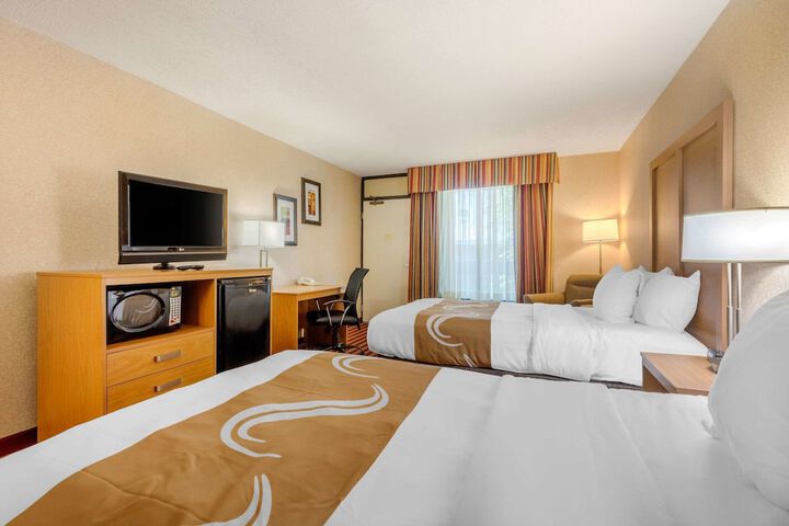 Quality Inn Exit 4