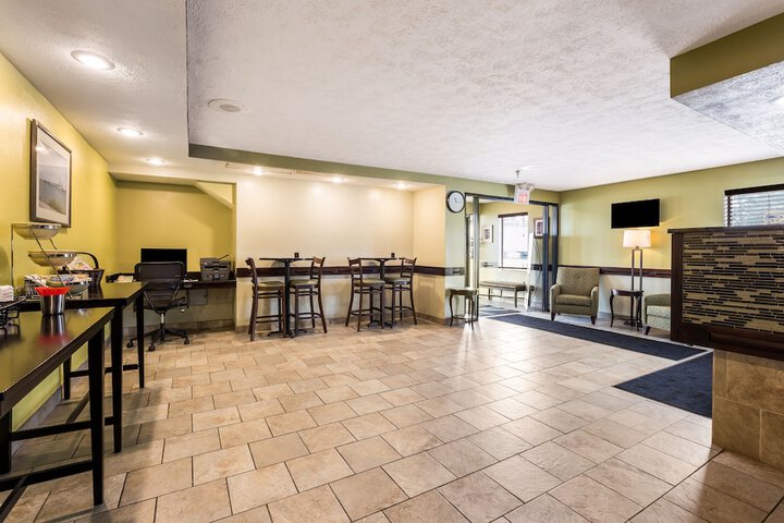 Quality Inn Traverse City