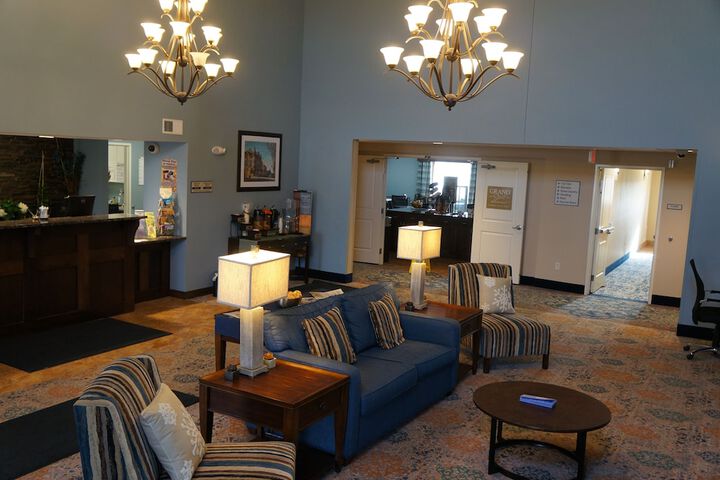 Hotel Interior 10 of 34