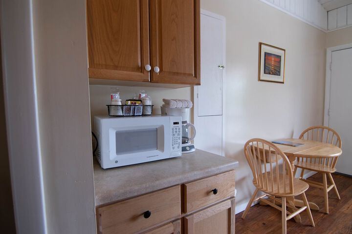 Ocean House Hotel & Motel