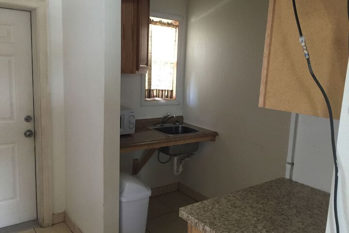 Room 5 of 7