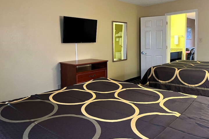 Room 31 of 31