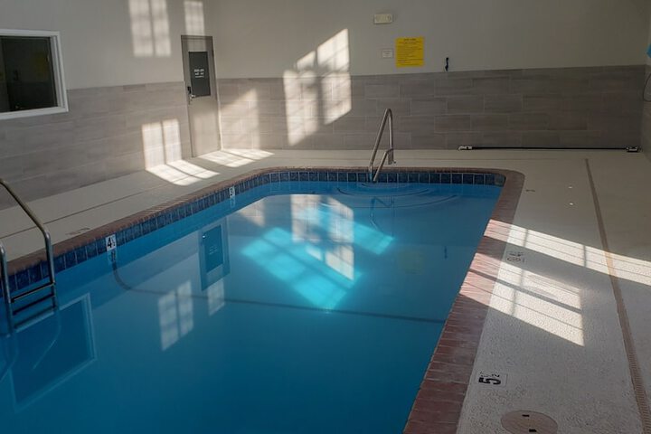 Pool 7 of 37