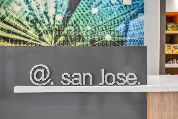 Hotel Interior 12 of 78