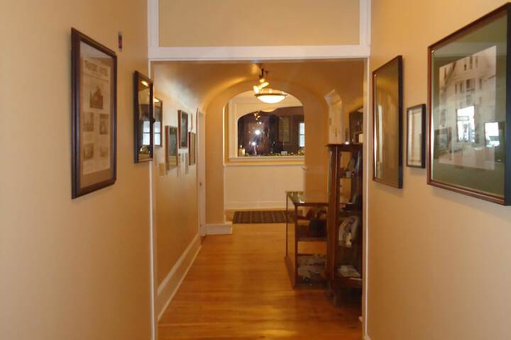Thayers Inn