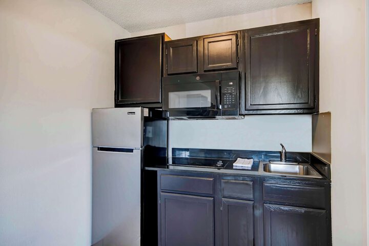 Studio 6 Extended Stay - Ocean Springs MS