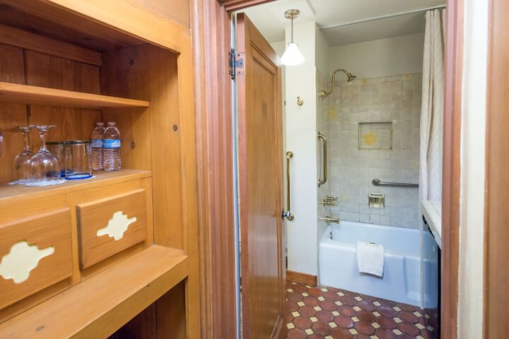 Room 75 of 125