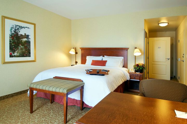 Room 14 of 38