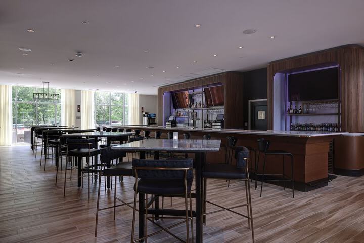Courtyard by Marriott Iowa City University Heights
