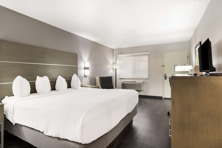 SureStay Hotel by Best Western Grants