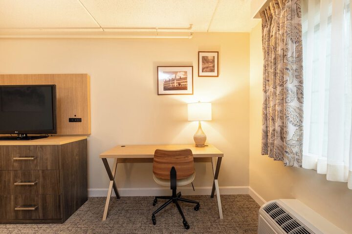 Fireside Inn & Suites West Lebanon
