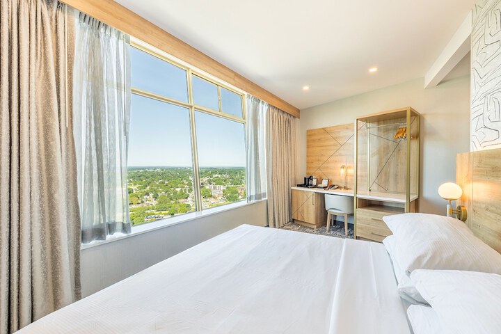 The Tower Hotel Fallsview