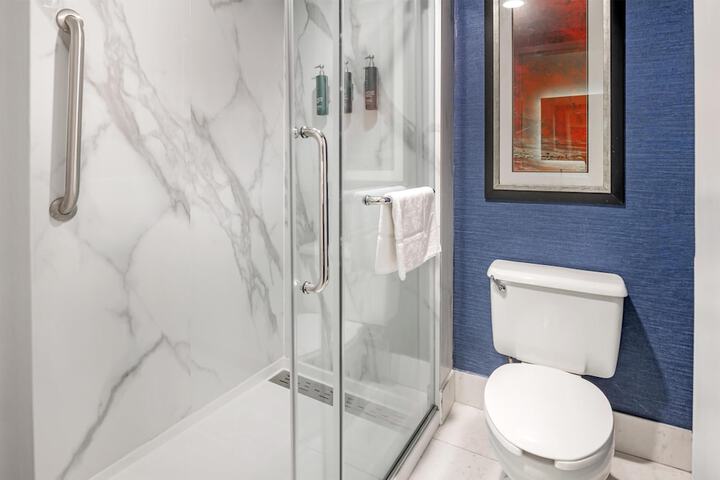 Best Western Plus Miamisburg-Dayton Suites Banquets & Hotel