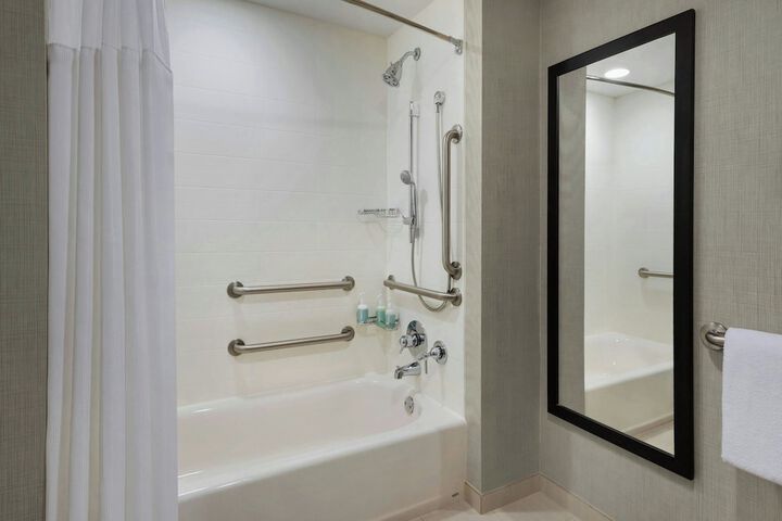 Residence Inn by Marriott Newark Elizabeth / Liberty International Airport