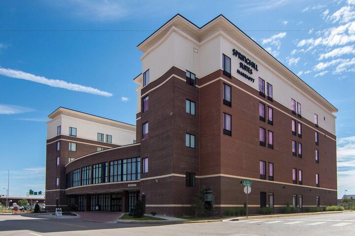 Hotel 2 of 27