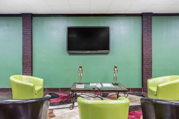 Quality Inn Hinesville - Fort Stewart Area