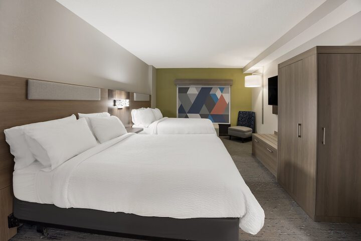 Holiday Inn Express Hotel & Suites PERRY by IHG