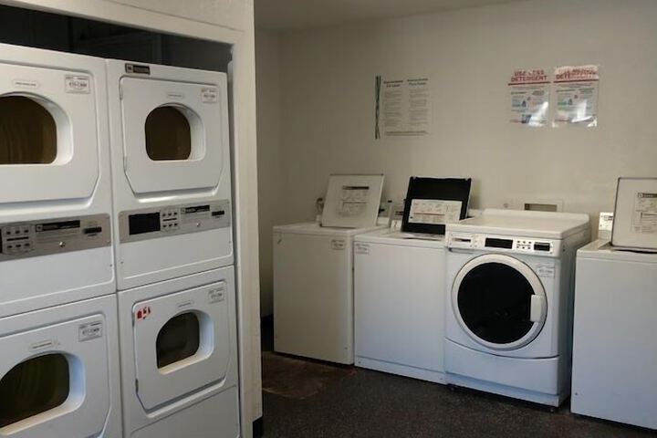 Laundry 15 of 15