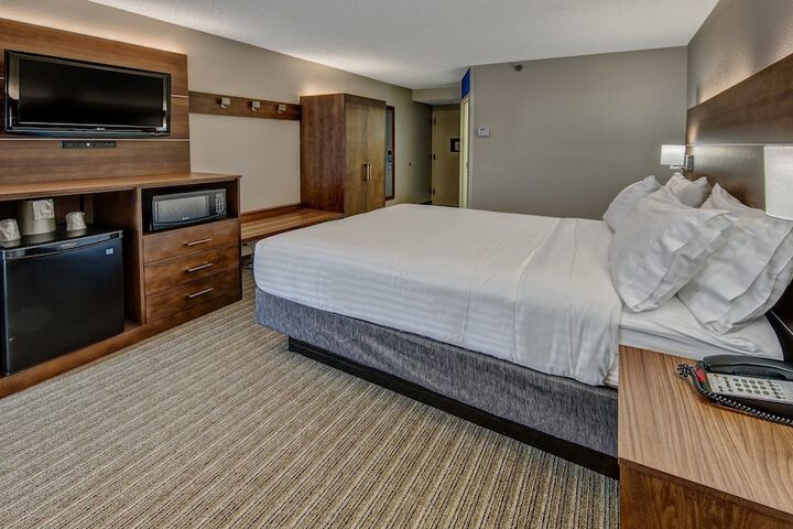 Room 22 of 47