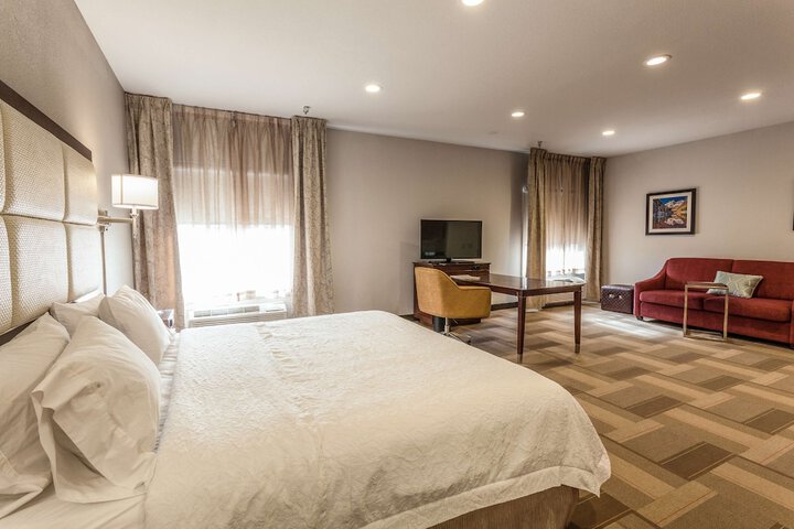 Room 22 of 31