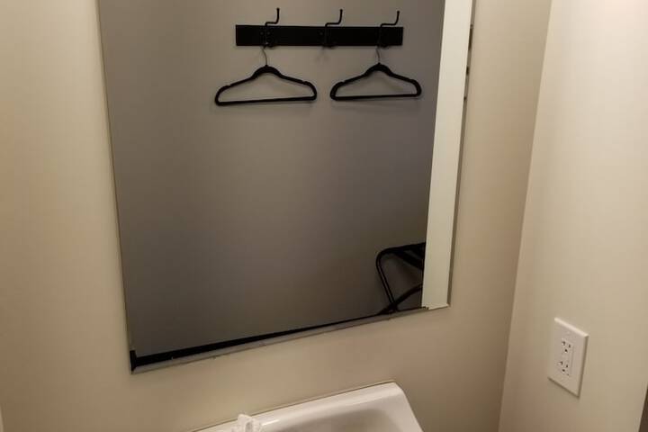 Room 29 of 37