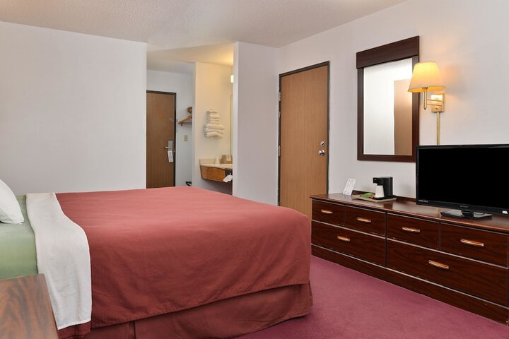Americas Best Value Inn Beardstown
