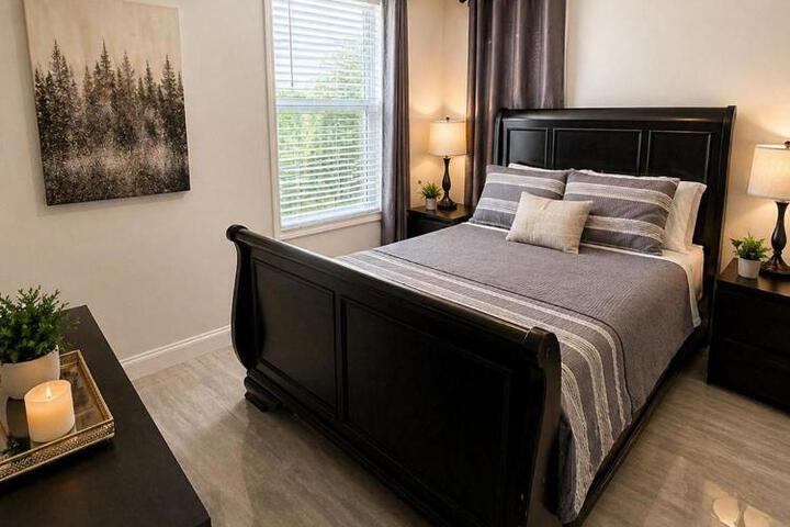Cozy Two Bedrooms Apartment in Valrico