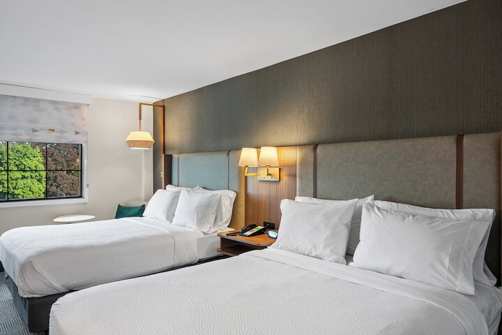 Holiday Inn Niagara Falls State Park Entry by IHG