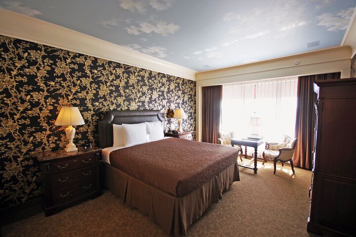 O.Henry Hotel