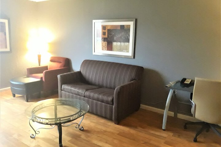 Room 46 of 75