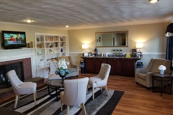 Colonial Inn Seekonk