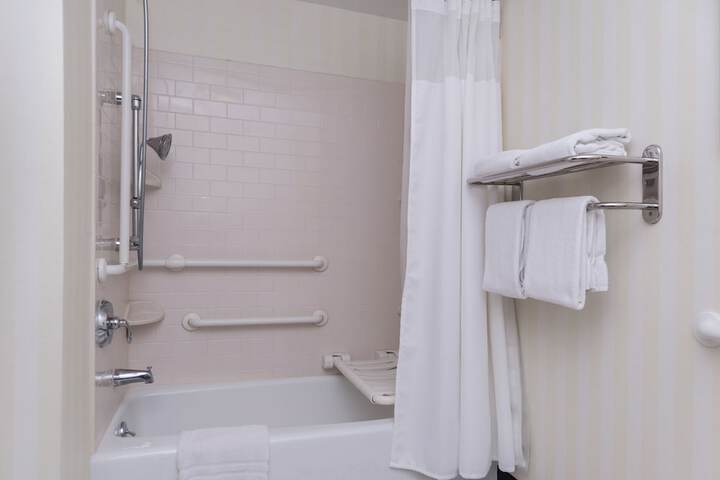 Fairfield Inn & Suites by Marriott San Antonio NE / Schertz