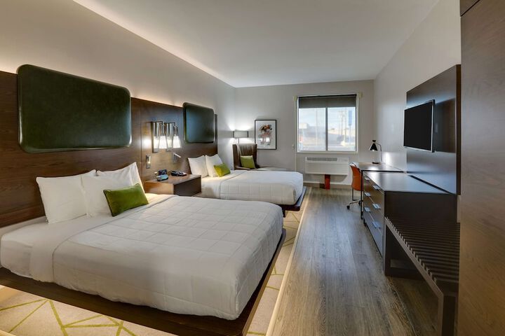 Room 38 of 52
