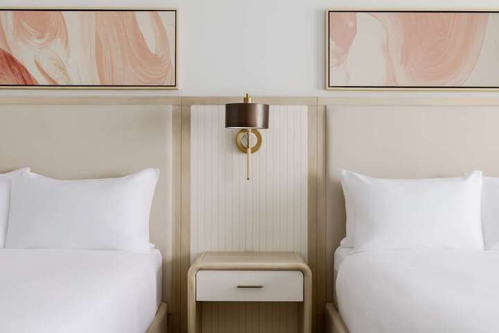 Beal House Fort Walton Beach Tapestry Collection by Hilton