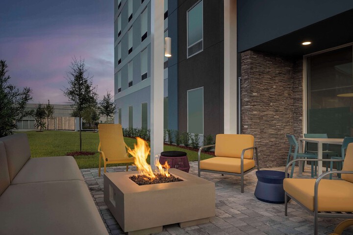 Home2 Suites by Hilton Sanford Orlando North
