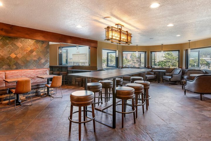 Kathryn Riverfront Inn an Ascend Collection Hotel