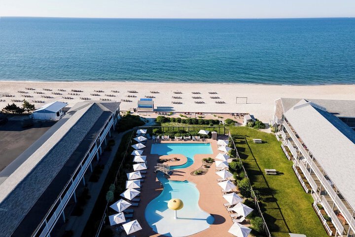 Riviera Beach Resort